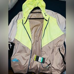 Nike Trail Jacket